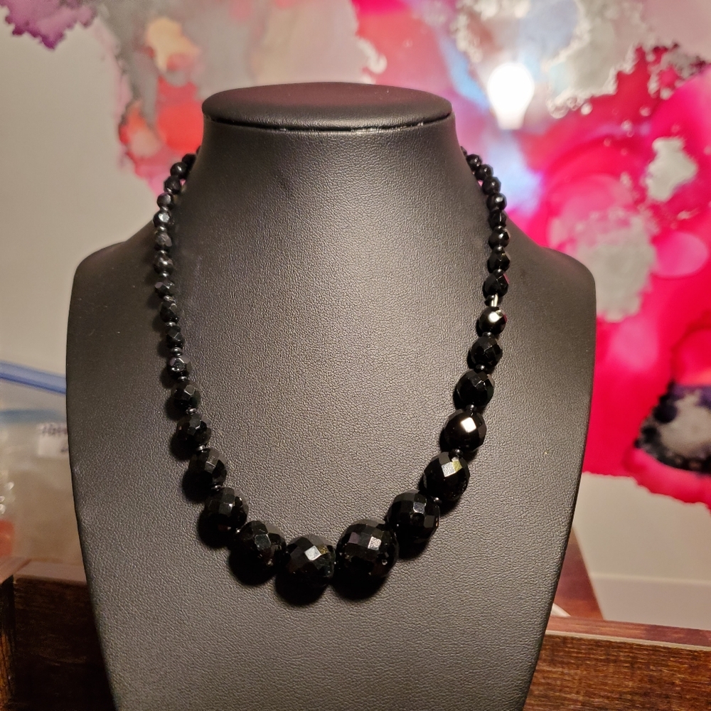 Elegant Black Beaded Necklace